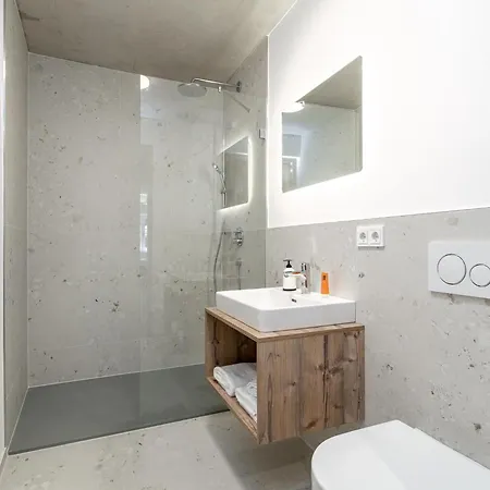 Hopfgarten Alpin Living 4 *