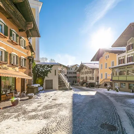 Hopfgarten Alpin Living 4 *